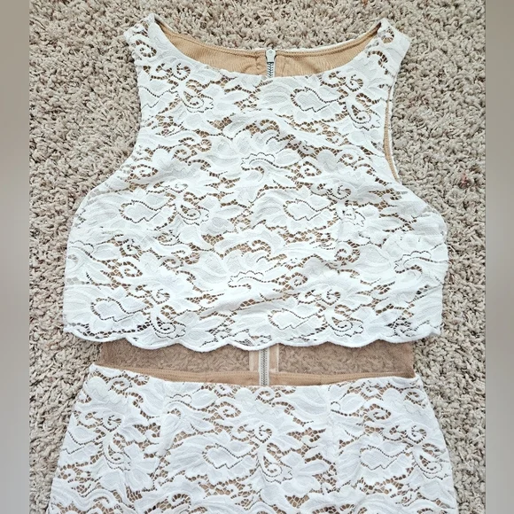 Bailey 44 White Lace Desert Moon Dress - size 4 - Picture 7 of 12